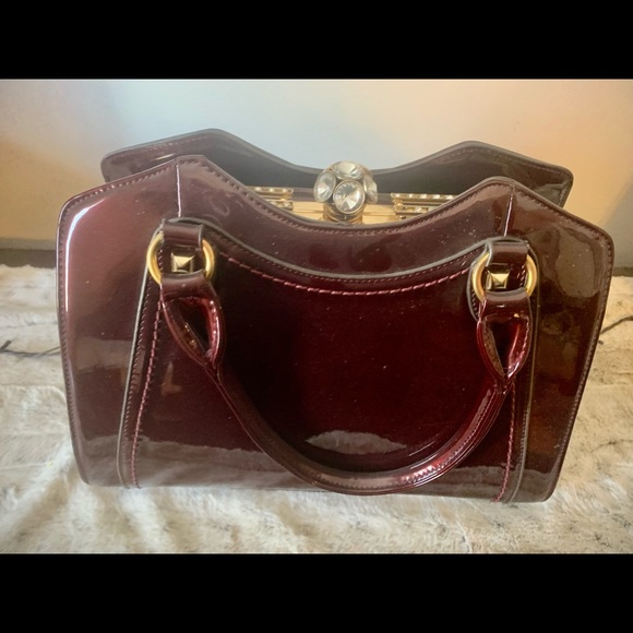 Handbags - Maroon red paten leather purse / tote bag